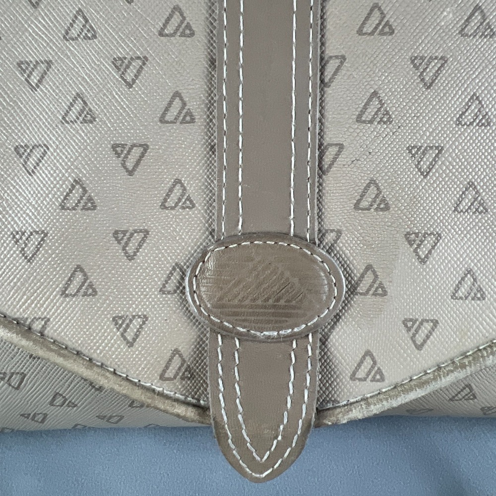 Vintage Liz Claiborne Shoulder Bag Womens Beige Leather Trim Crossbody Strap - Picture 2 of 11